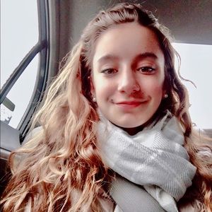 Meet your Posher, Zoe